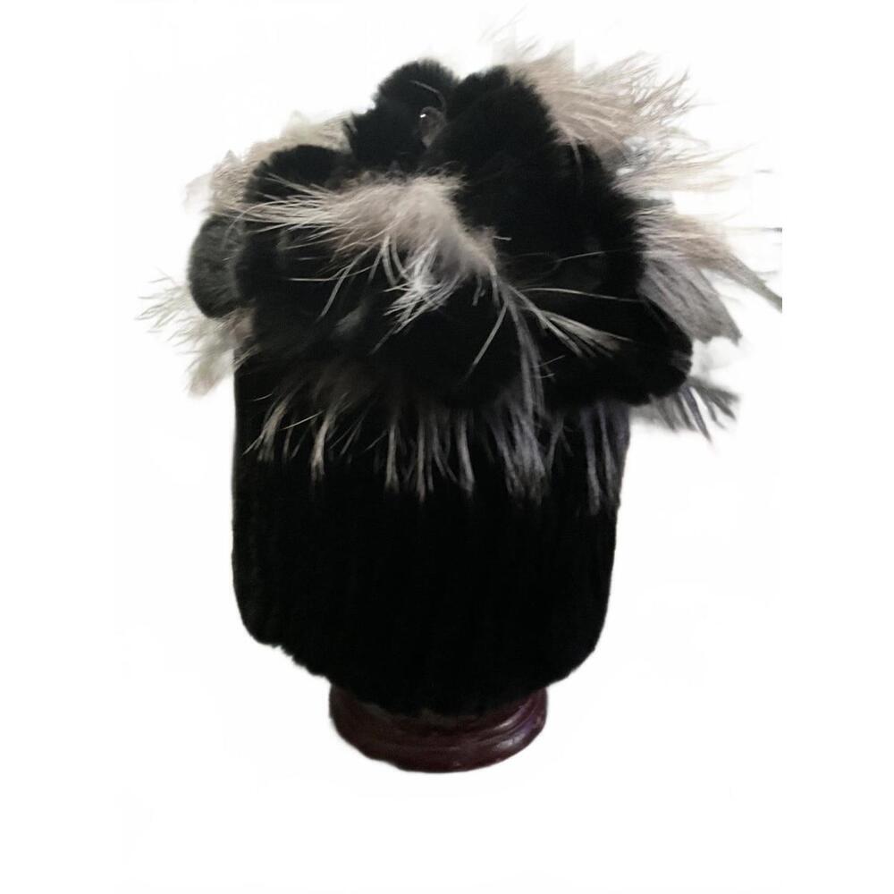 Chinchilla Rex Rabbit Fur Black /White Stretch Women's Winter Hat